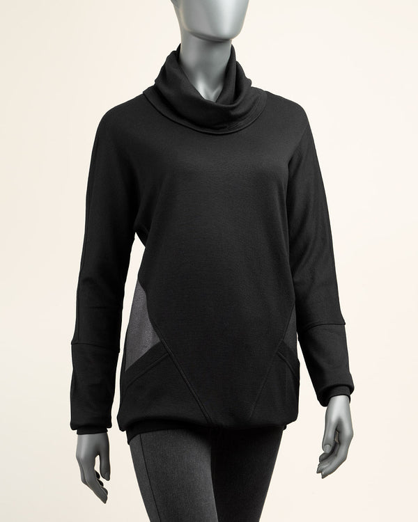 Sweatshirt Cowl Black Pockets - Atelier Odenoir  - Geschlechtsneutrale Kleidung Handmade in Berlin - Gender Neutral Clothing Handmade in Berlin