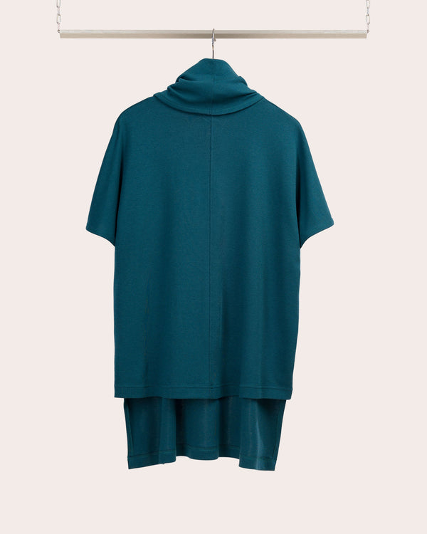 Adaptive Blue Poncho with Cowl Neck - Atelier Odenoir  - Geschlechtsneutrale Kleidung Handmade in Berlin - Gender Neutral Clothing Handmade in Berlin