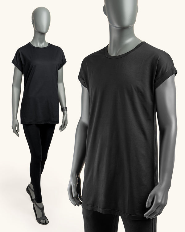 Gender Neutral Roll Up Sleeve Black T-Shirt - Atelier Odenoir  - Geschlechtsneutrale Kleidung Handmade in Berlin - Gender Neutral Clothing Handmade in Berlin